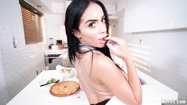 Biì anne oğul sikiyor porno seyret